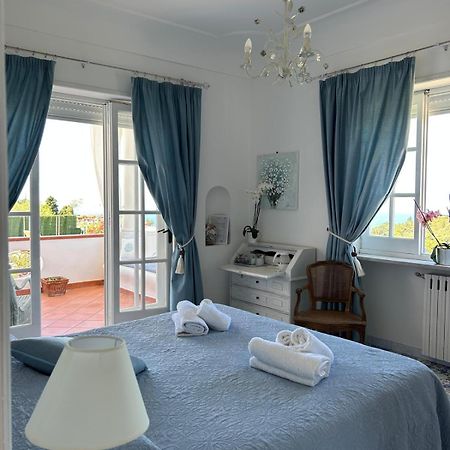 B&B Villa Cristina 阿纳卡普里 外观 照片