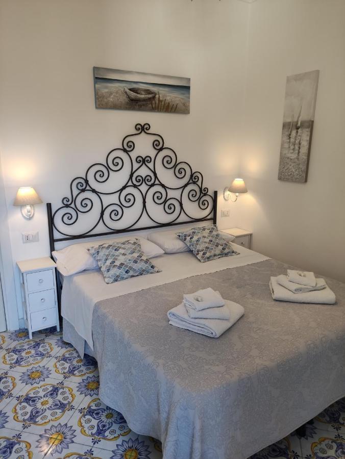 B&B Villa Cristina 阿纳卡普里 外观 照片