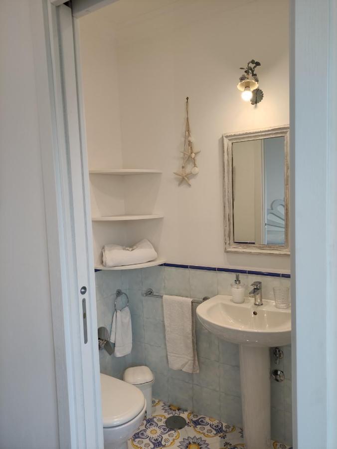 B&B Villa Cristina 阿纳卡普里 外观 照片