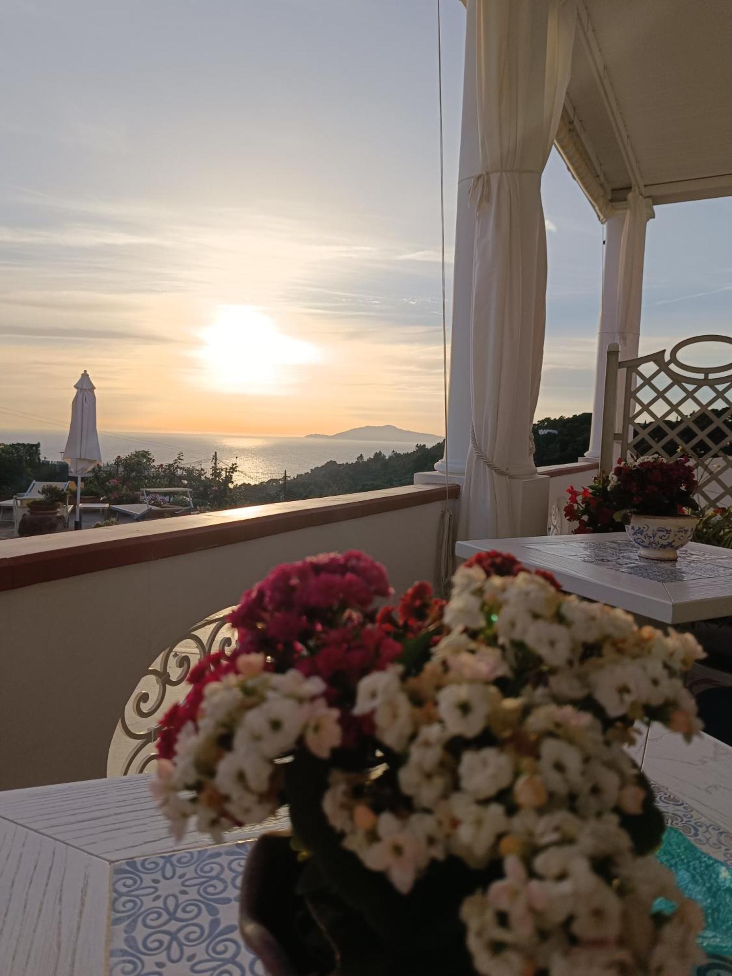 B&B Villa Cristina 阿纳卡普里 外观 照片
