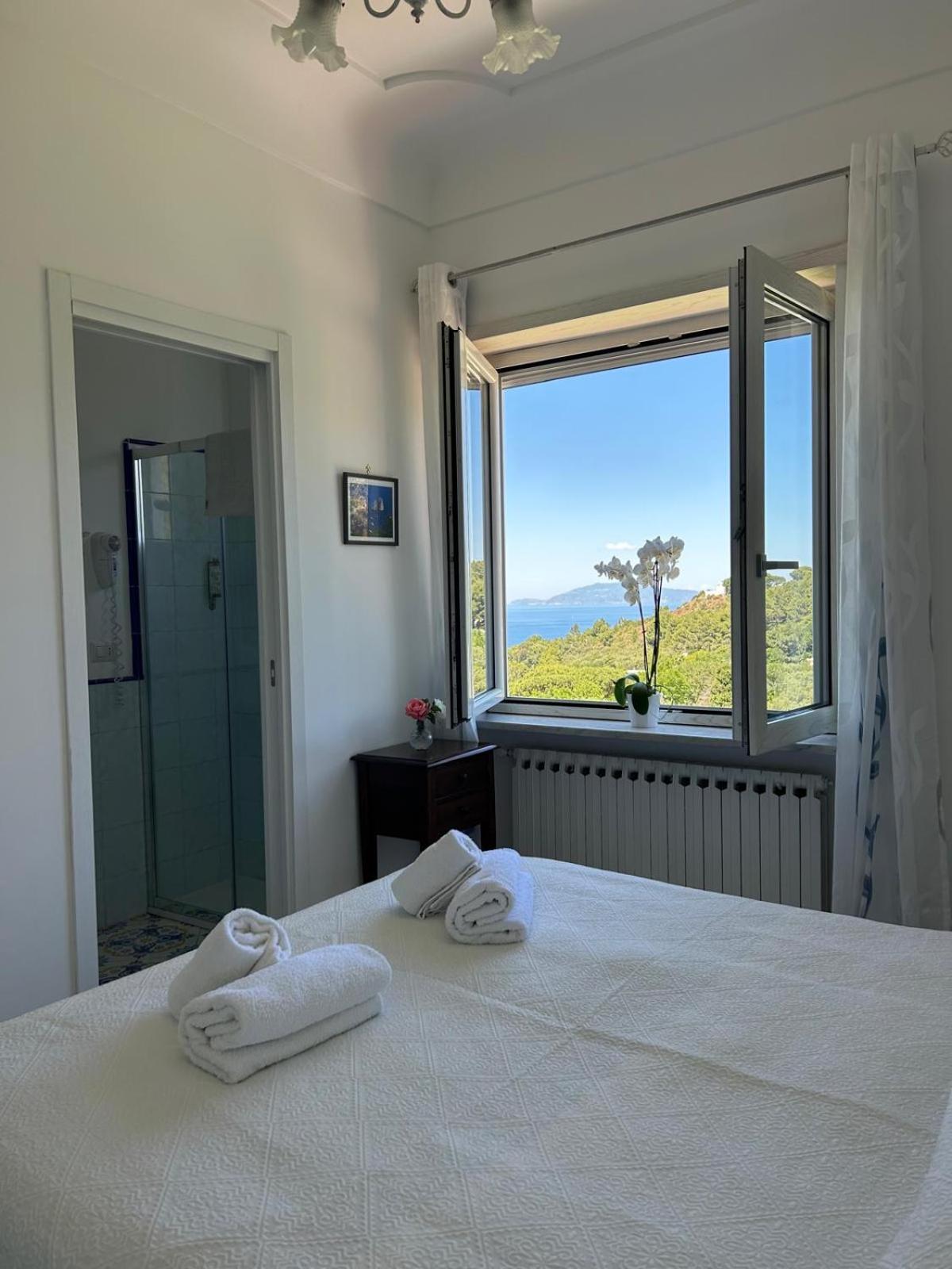 B&B Villa Cristina 阿纳卡普里 外观 照片
